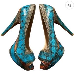 NWT Box Pour La Victoire Turquoise with Orange Snakeskin Platform Stilettos